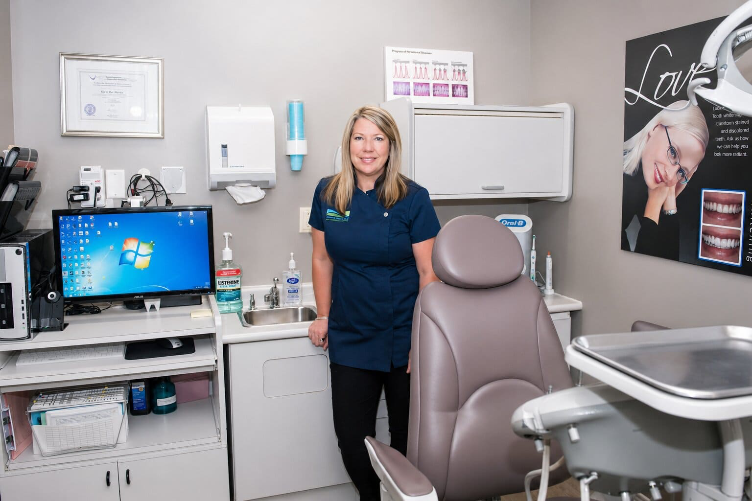 Digital dental imaging reviewed chairside with patients